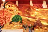 วัดพระธาตุแช่แห่ง 