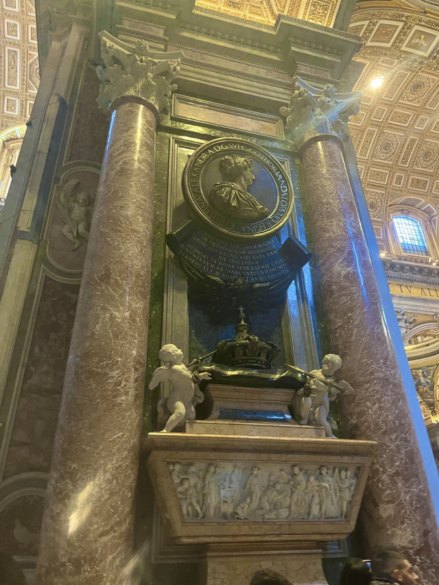 【⛪️ 世界最大級の大聖堂！サンピエトロ大聖堂の壮麗な魅力と旅行のポイント✨🇻🇦】