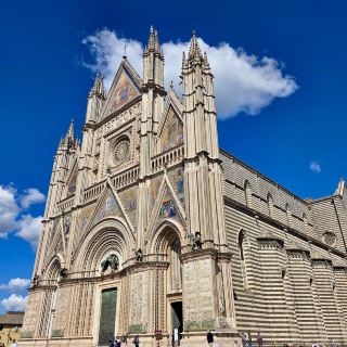 금빛 외관에 반짝이는 모자이크 장식, 오르비에트 성당🇮🇹