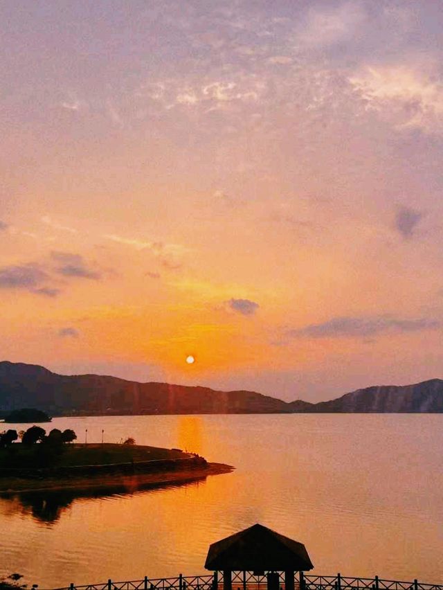 中國浙江寧波餘姚著名景點：四明湖，適合打卡拍照📸