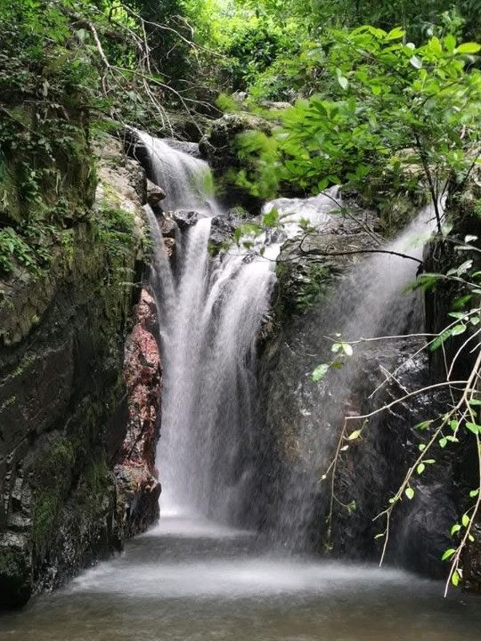อุทยานแห่งชาติเฉลิมรัตนโกสินทร์ จังหวัดกาญจนบุรี