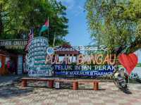 🚤🌅 Teluk Intan River Cruise Review: A Hidden Gem in Perak!