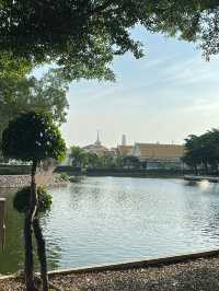 เข้าวัด ไหว้พระเจดีย์ศรีมหาธาตุ!🍀