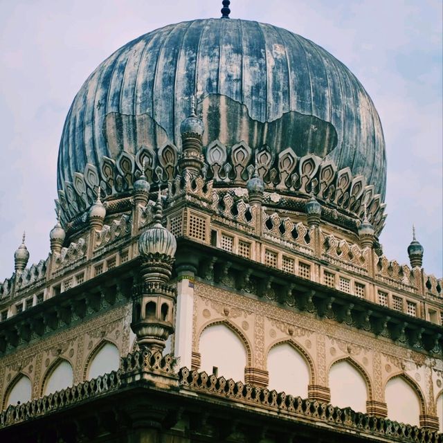 Qutub Shahi Tombs: Timeless Grandeur Amidst the Deccan Hills