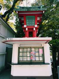 東京｜地鐵東西線｜城市節奏與生活氣息的藍色動脈