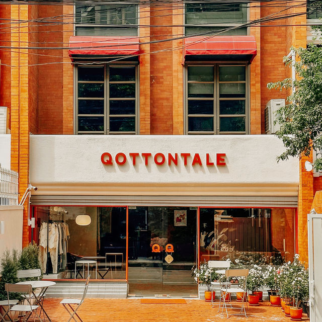 Soft Whispers at Qottontale Cafe