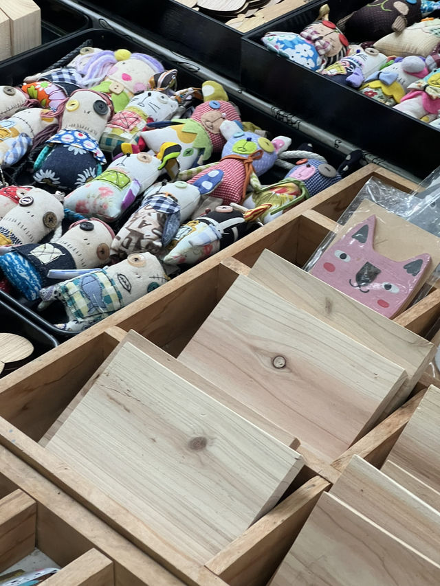 หมู่บ้านชาว COLUMBO CRAFT-VILLAGE  🌧️