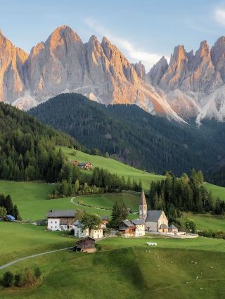 Italy Dolomites Travel Guide | Dolomiti — The Most Enchanting Gem of the Alps