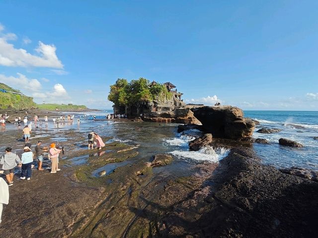 Tanah Lot Temple – Overrated Tourist Trap?