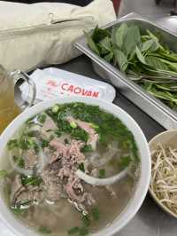 Weekend in HCM with HIDDEN GEM FOOD SPOTS.