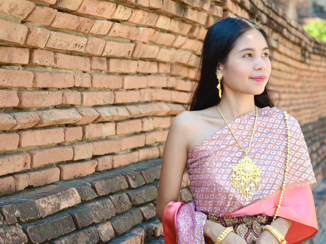 アユタヤでタイの伝統衣装を体験✨ まるで歴史の中にタイムスリップした気分👘🇹🇭