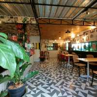 AB about coffee and garden at Lopburi 