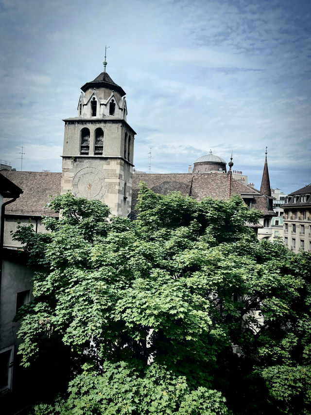 Spiritual Majesty with a View – A Must-Visit in Geneva’s Old Town