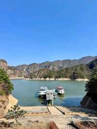 Cruising Chungjuho by Janghoe Ferry