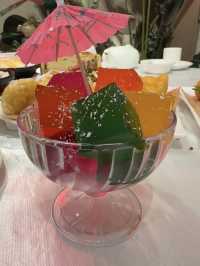 The Traditional Nostalgic “Dim Sum Trolley” Ritual Returns in GuangZhou!
