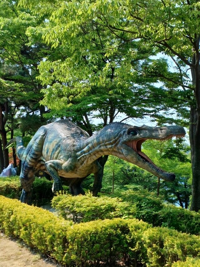 야외 공룡공원 구경 재미가 쏠쏠