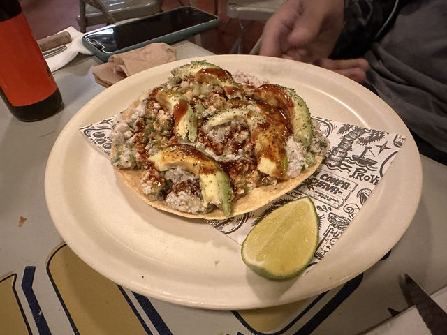 【Mi Compa Chava｜Coyoacánで味わう、海風感じるマリスケリア】