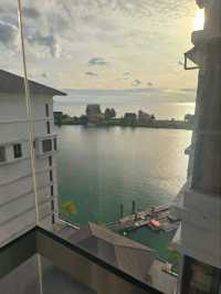“Avillion Admiral Cove – Spacious Seaside Retreat with Charming Flaws”