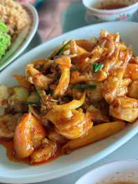 อิ่มอร่อยในราคาไม่แพงที่ร้านเจ้ไพรริมเขื่อน 