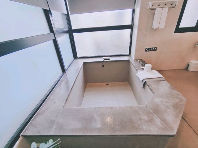 有質感的礁溪溫泉住宿推薦  |  ISPAVITA佧美💜奧之湯湯池超大超享受
