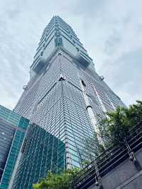 台北101，一次登頂，一生難忘。