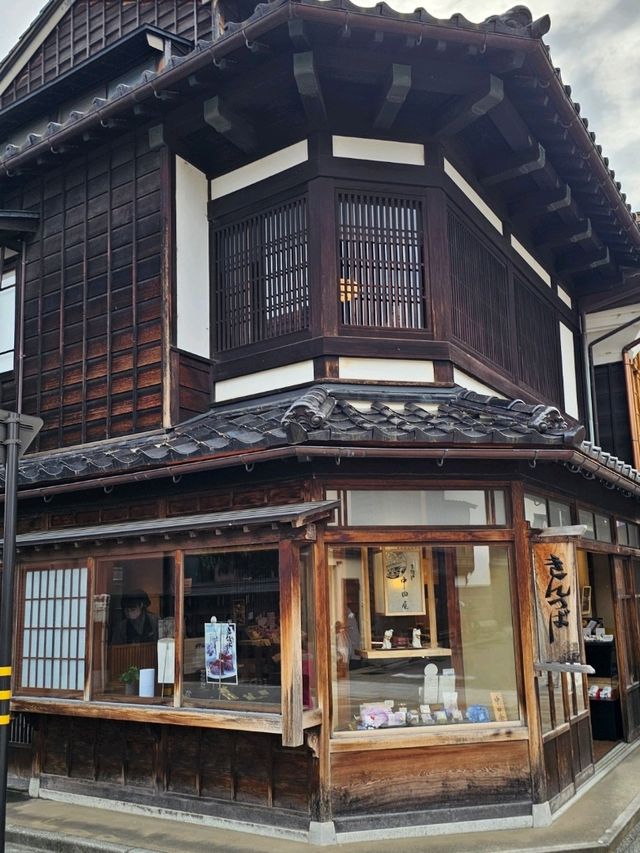 漫步時光金澤老街〔東茶屋街〕