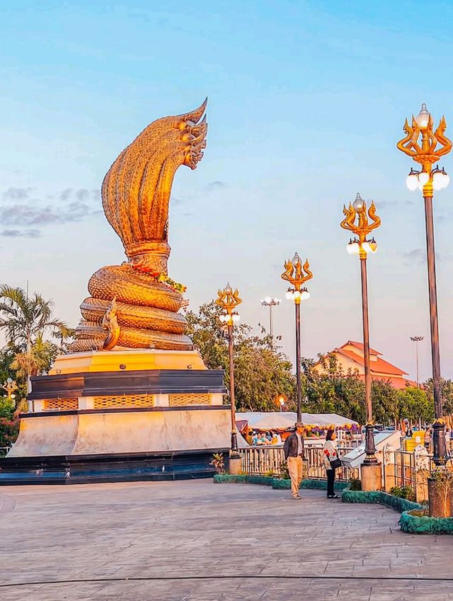 โรงแรมแลนด์มาร์ค นครพนม