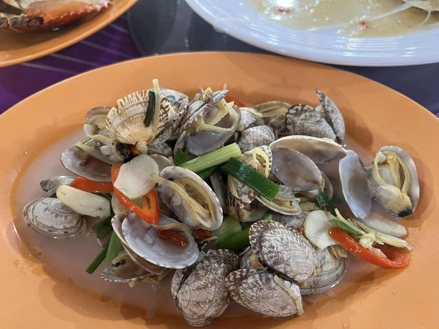 🦐🌅 Rustic Seafood Feast & Sunset Views at Kukup