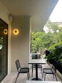 HOW Cafe