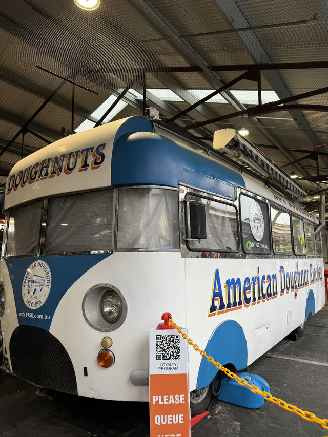 🍩 墨爾本30年傳奇餐車，$1.8爆漿果醬的快樂密碼🍩