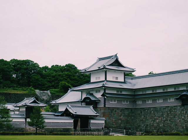 尾山神社：歷史與文化的交匯點 ⛩️