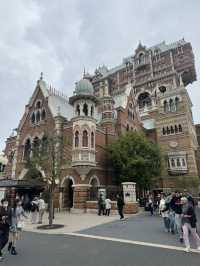 Tokyo DisneySea – โลกแฟนตาซีที่ผู้ใหญ่ก็หลงรัก 🎢🌊