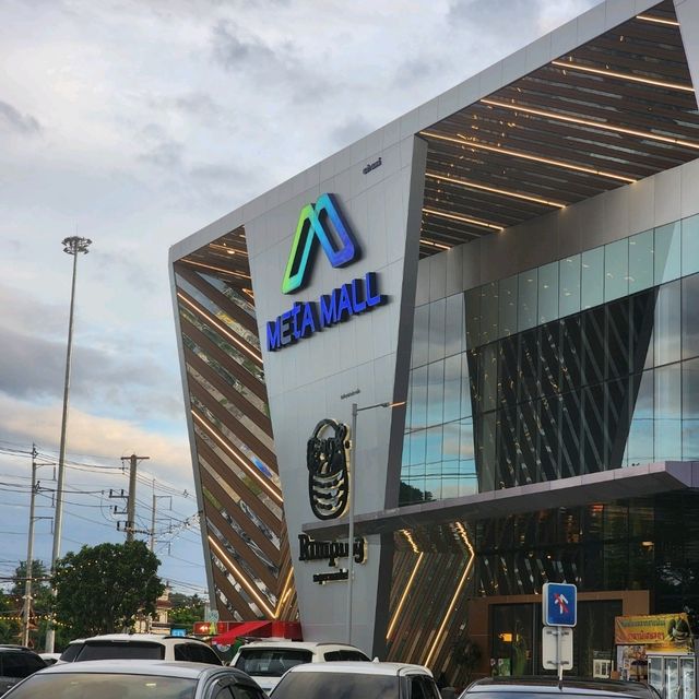 Rimping Supermarket at Meta Mall