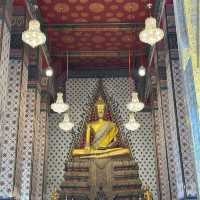Wat Arun (Temple of Dawn)
