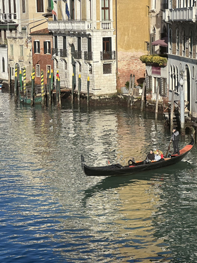 Rialto: Where Venice’s Soul Crosses The Grand Canal