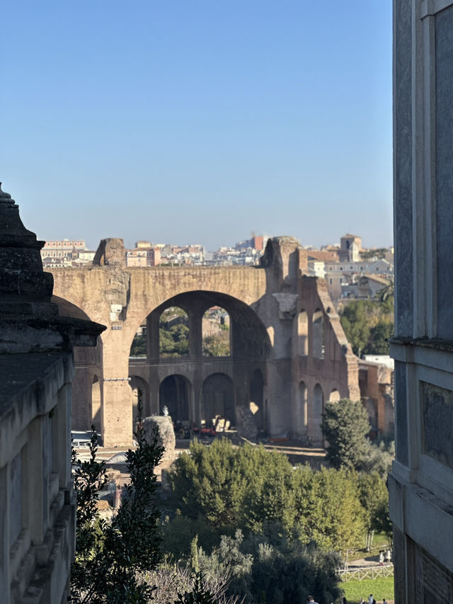 Palatine Hill: Where Emperors Dreamed And Rome Was Born