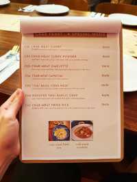 🌕 Fly to moon Thai Food 
