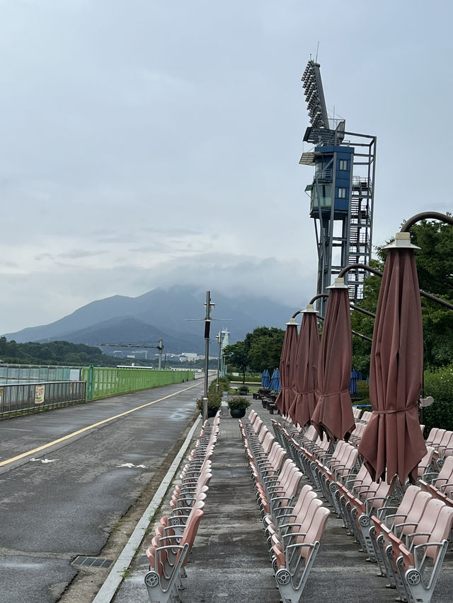 공원길을 걸어요