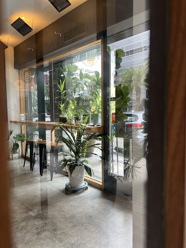 Kraffmen Cafe, Melbourne Vibes and Red Wine Ribs in George Town