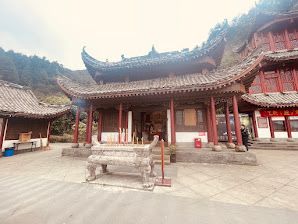 ☁️ 重慶金佛山：人間仙境，雲海佛光，南方喀斯特的絕美秘境！⛰️