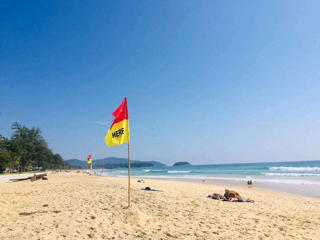 📍หาดกะรน ภูเก็ต