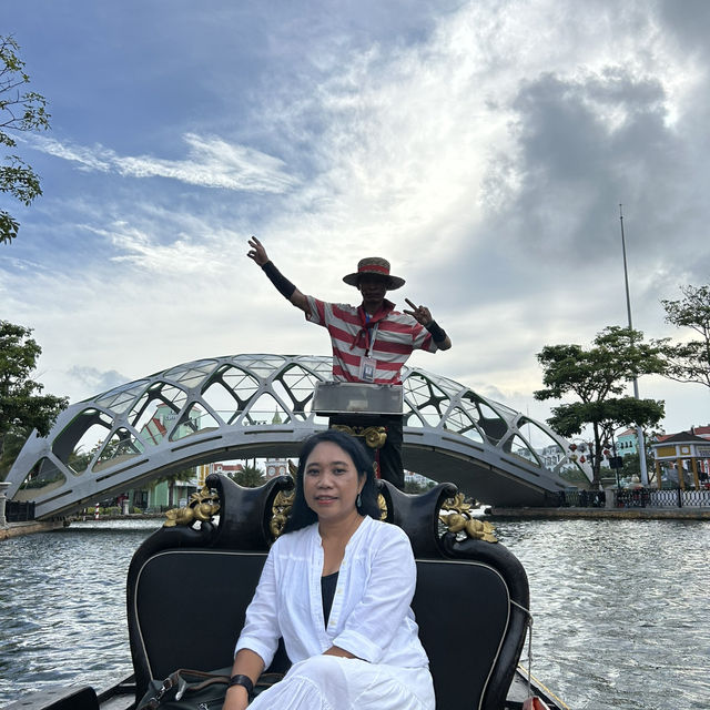 A magical afternoon gliding through Venice-inspired waterways in Vietnam!