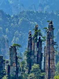 🏞️ Zhangjiajie – Real-Life Avatar Mountains for RM170/day