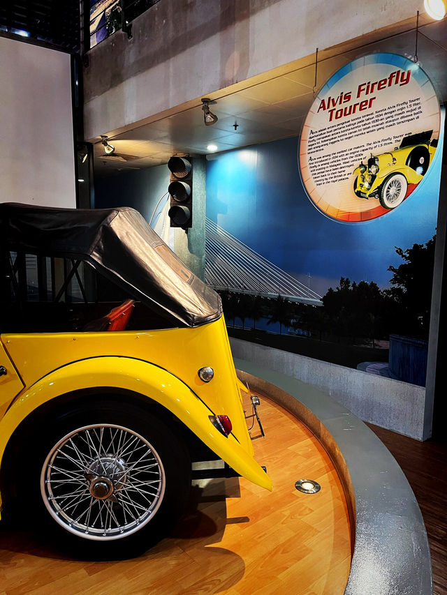 マレーシア車の歴史を巡る無料タイムトラベル！セパン国立自動車博物館