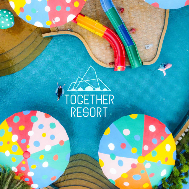 ที่พักพร้อมสวนน้ำใหญ่ที่สุดในแก่งกระจาน  Together 