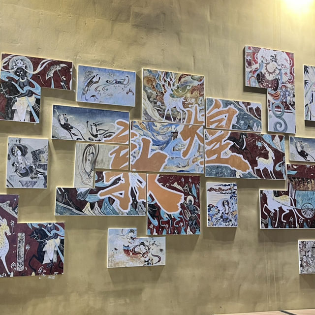  A Perfect Day in Dunhuang — Desert, Art, and Night Vibes