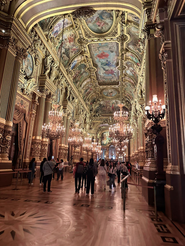 ショップまで最高なオペラ・ガルニエ♡