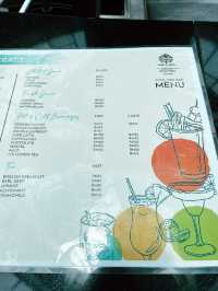 Chic Relaxation at the Golden Palm Sepang’s Poolside Bar