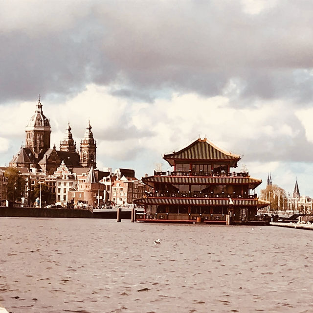 Canals, Culture & Complete Freedom: My Solo Escape to Amsterdam