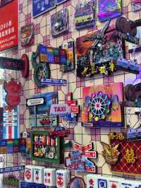 ISSUE 香港手信店 ร้านขายของที่ระลึกฮ่องกง